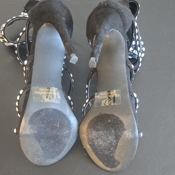 Chic Black Strappy Heels with Studded Details - Picture 9 of 10